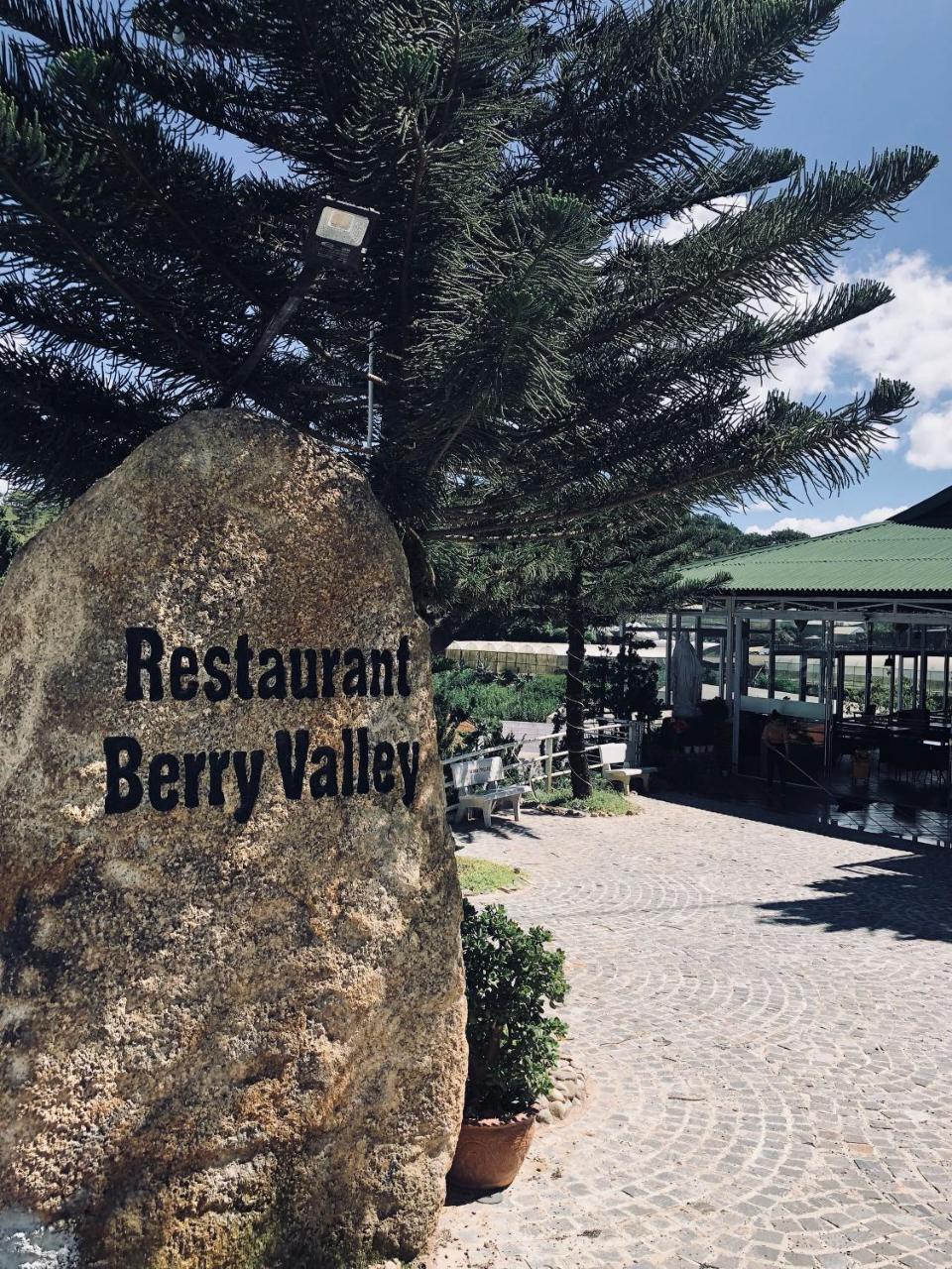 Berry Valley Homestay Da Lat Eksteriør billede